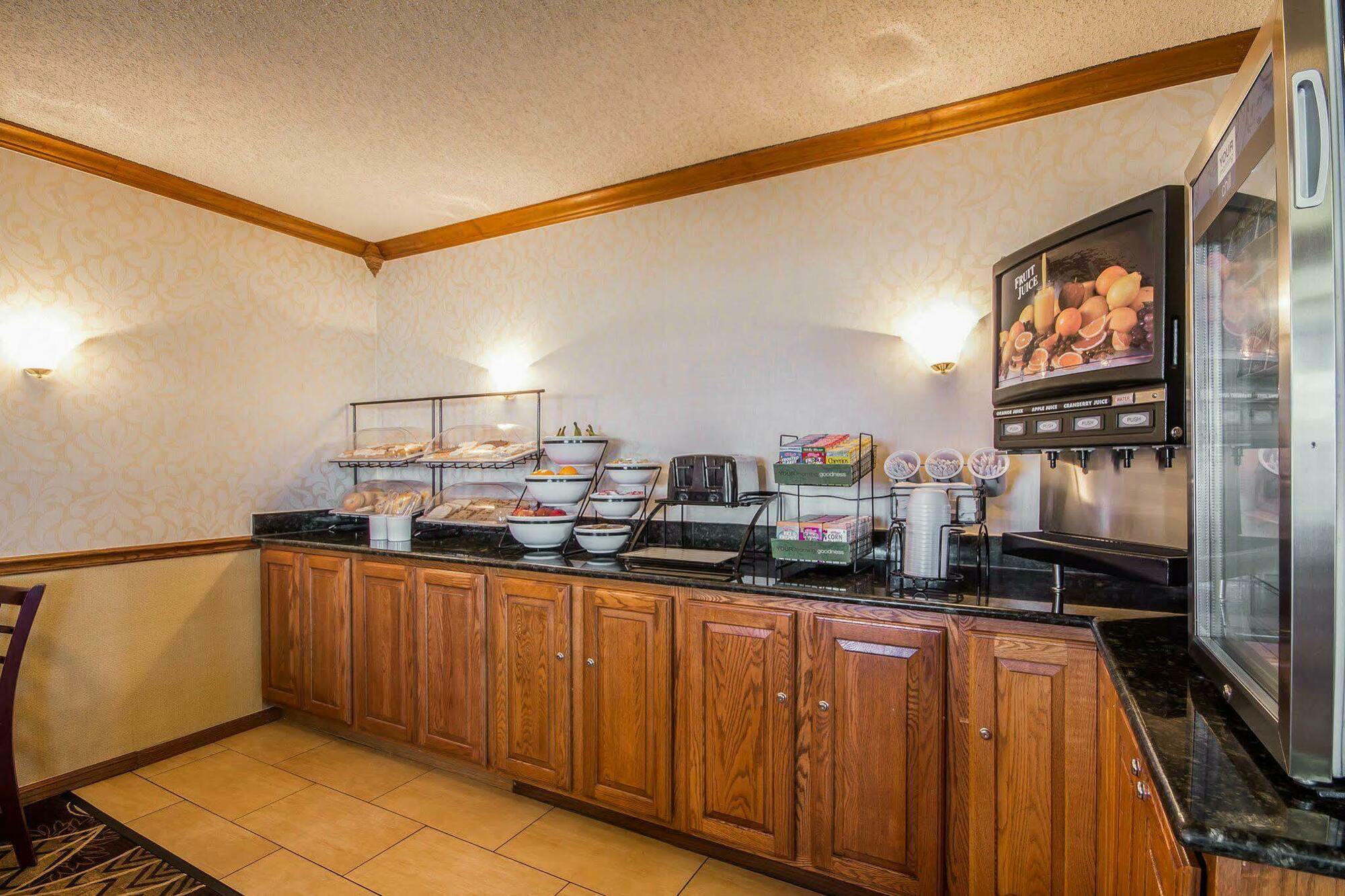 Comfort Inn Fond Du Lac Luaran gambar